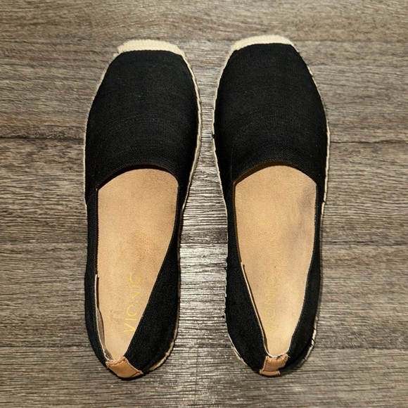 Vionic Valeri Black Espadrille Slip On Flats - Picture 5 of 8